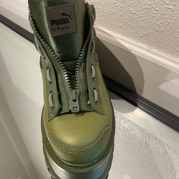 PUMA FENTY BY RIHANNA CYPRESS GREEN PLATFORM SNEAKER BOOTS - Picture 5 of 13